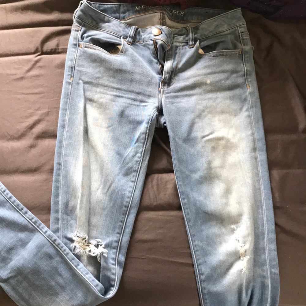 Light wash jeans